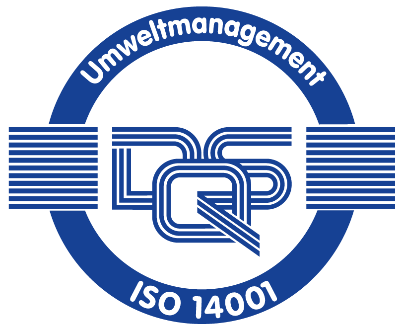 Blaues Logo mit stilisiertem "DQS" in der Mitte, umgeben von einem Ring. Text: "Umweltmanagement ISO 14001".